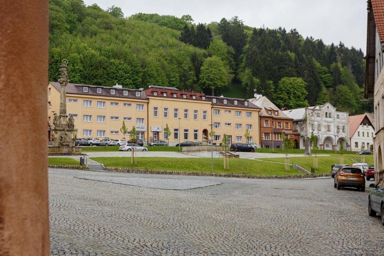 Apartman Žacléř エクステリア 写真